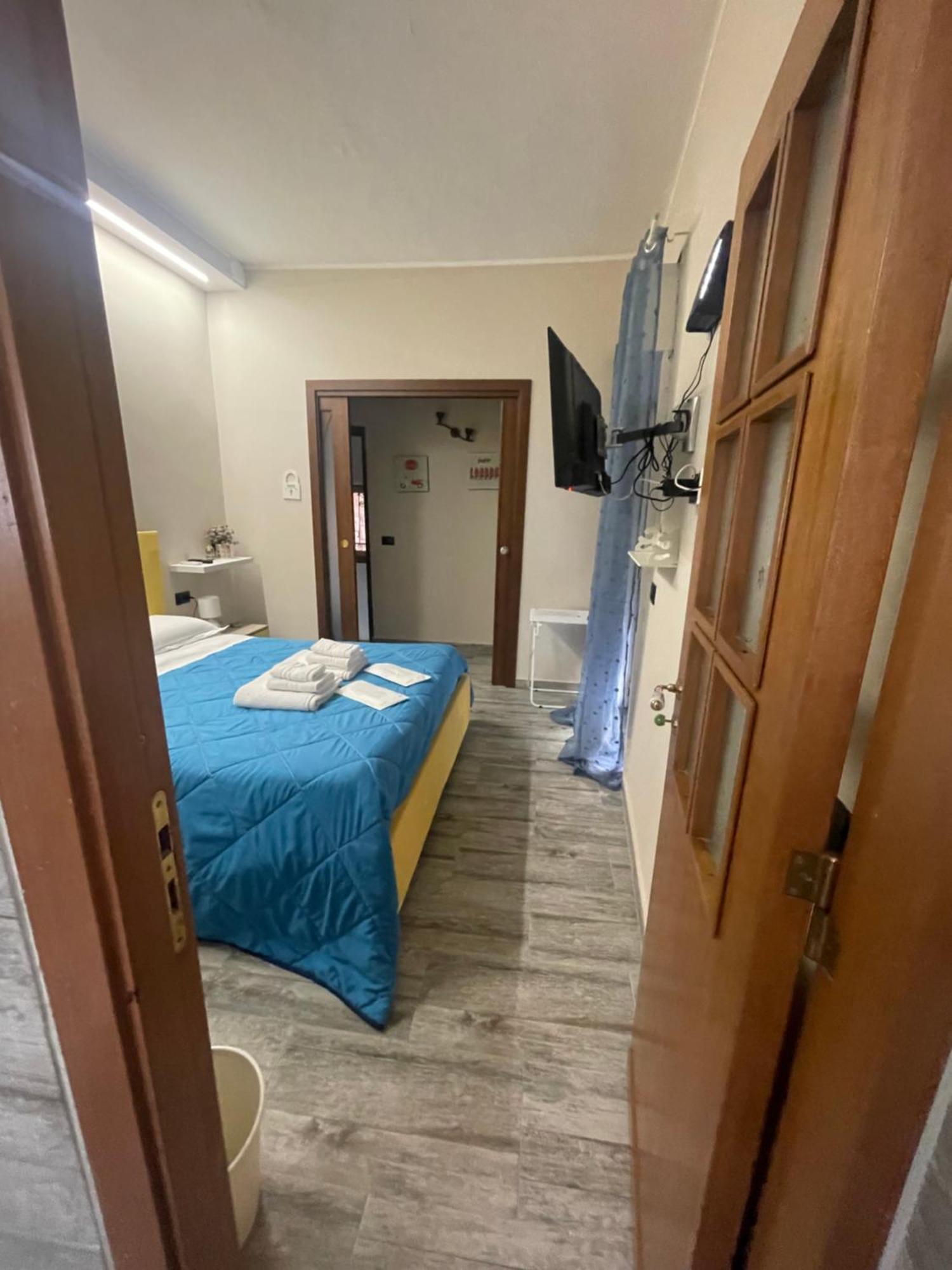 Bed and Breakfast Fronte Mare Arenella Palermo Exterior foto