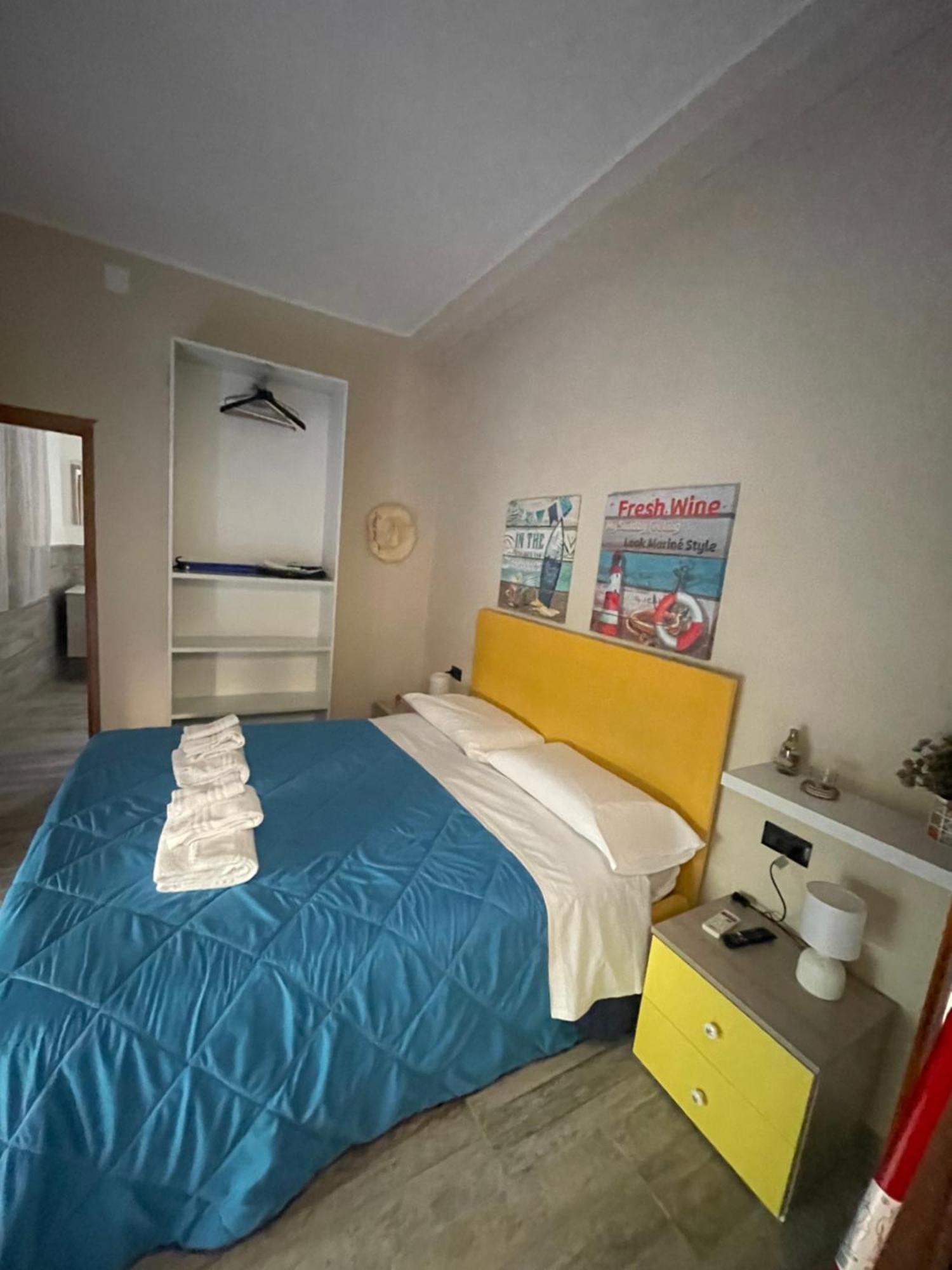 Bed and Breakfast Fronte Mare Arenella Palermo Exterior foto